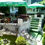 Daut's Tower Апартаменты