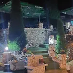 Daut's Tower Апартаменты
