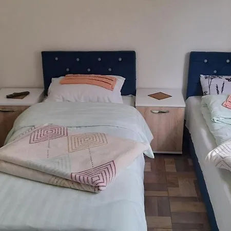 Daut's Tower Apartamento Saraievo