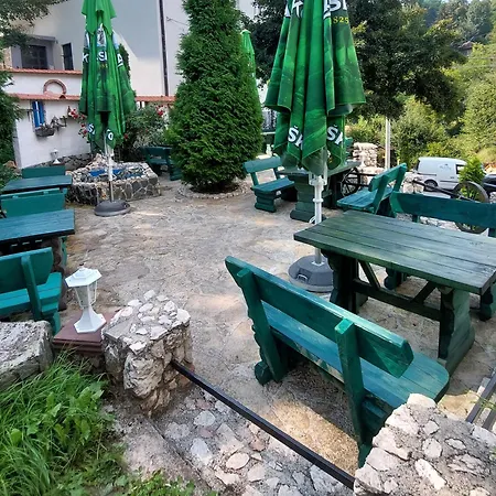 Daut's Tower Апартаменты